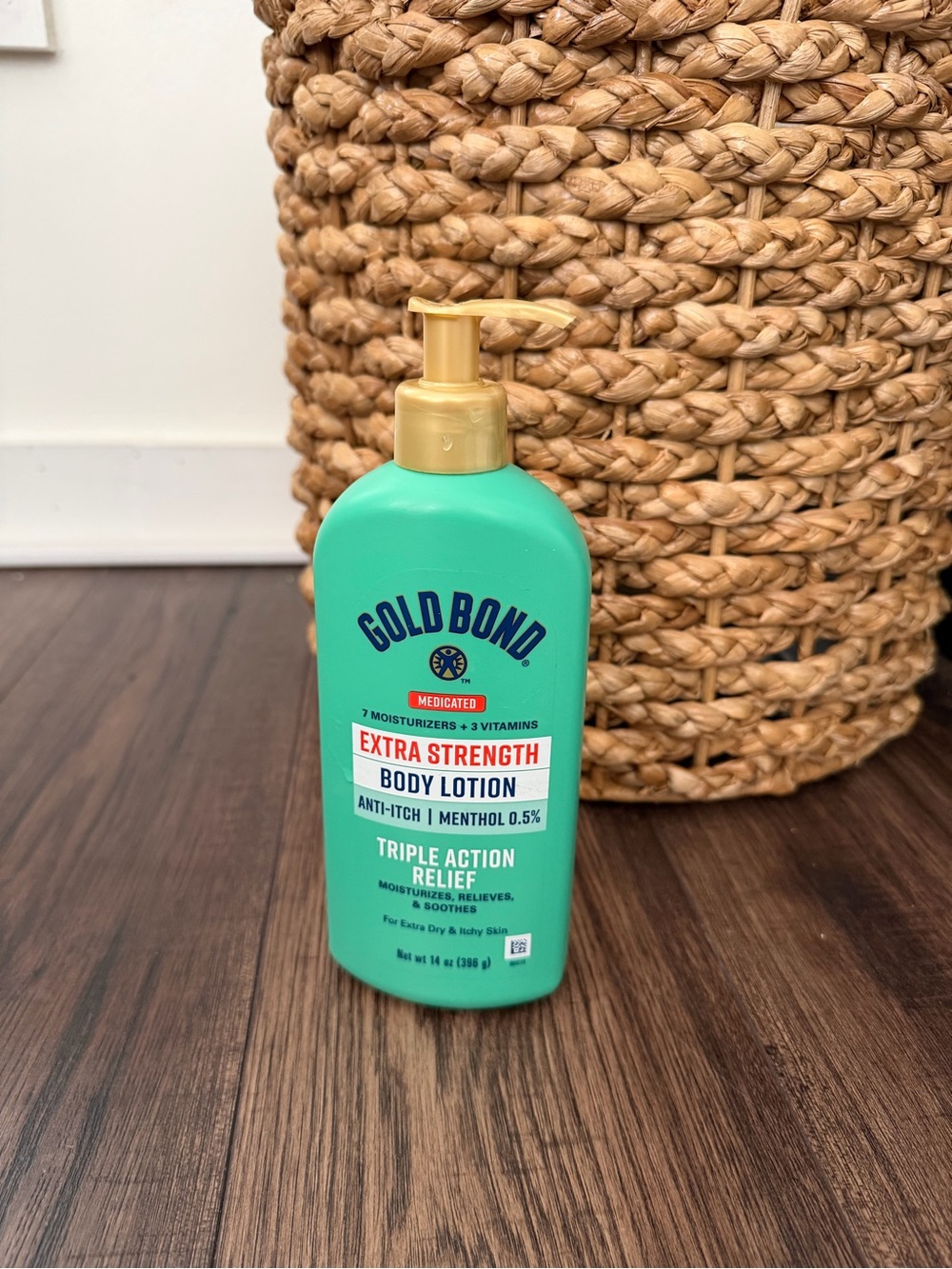 Gold Bond Medicated Extra Strength Body Lotion, 14 oz. Gold Bond Lotion new
